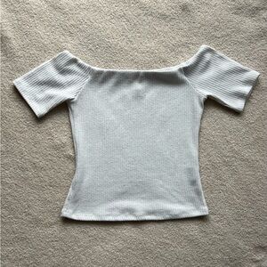 H&M off white Ribbed Knit Top